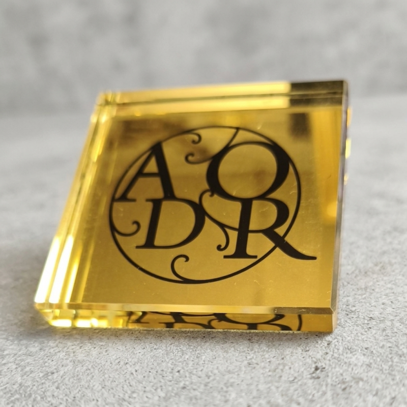 Plaque décor personnalisée  en verre églomisé - Or 23,75 carats